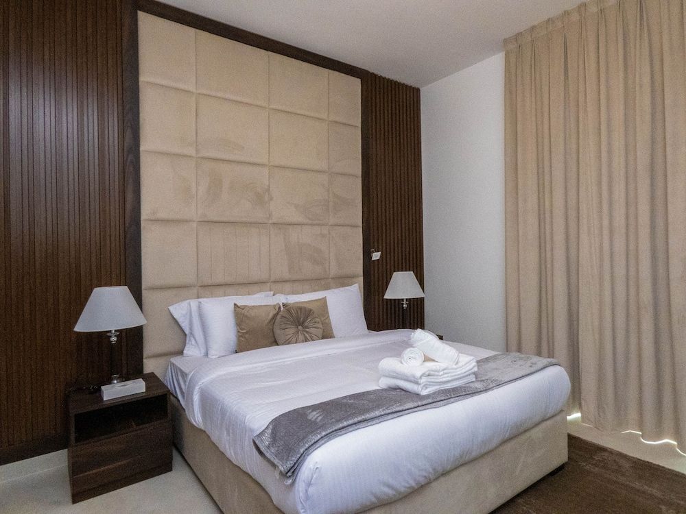 undefined Stylish 1BR Apartment in Al Barsha Dubai 6