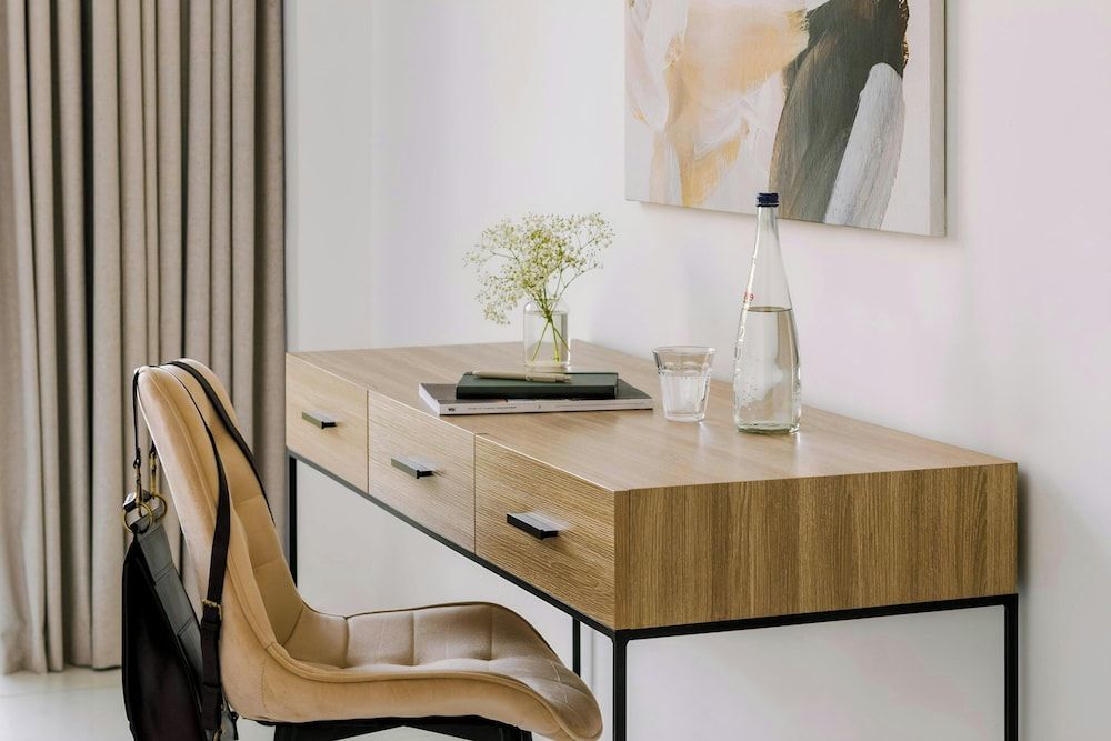 Sonder by Marriott Bonvoy Downtown Towers Apartments