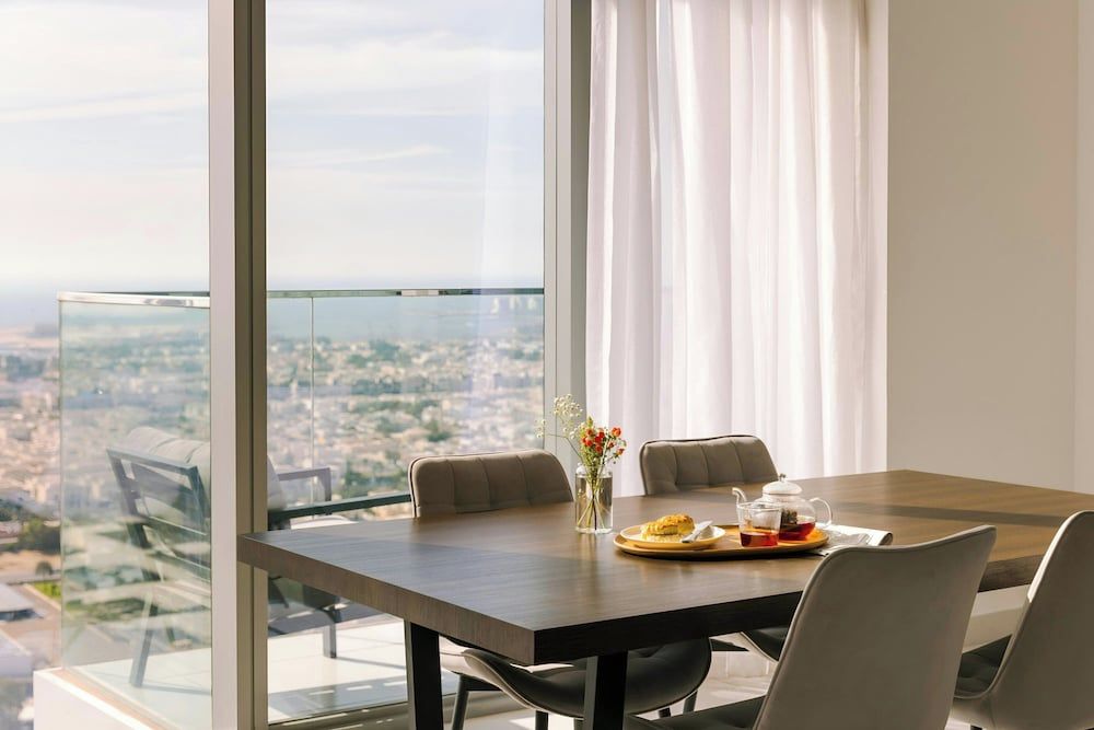 undefined Sonder by Marriott Bonvoy Downtown Towers Apartments 6