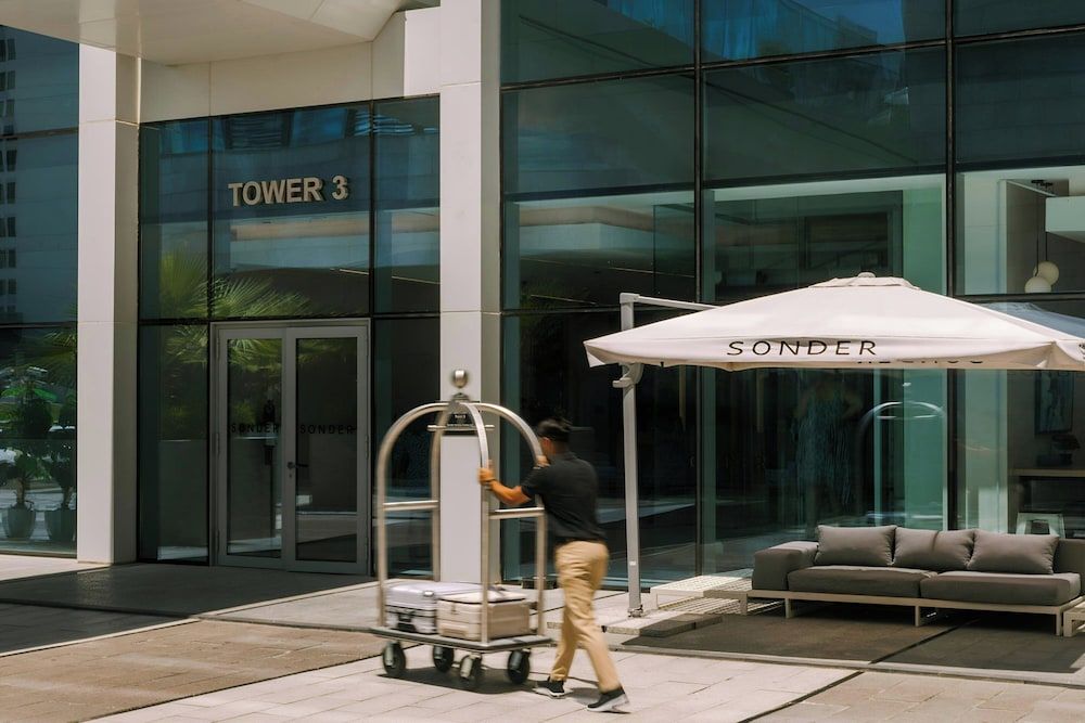 undefined Sonder by Marriott Bonvoy Downtown Towers Apartments 4