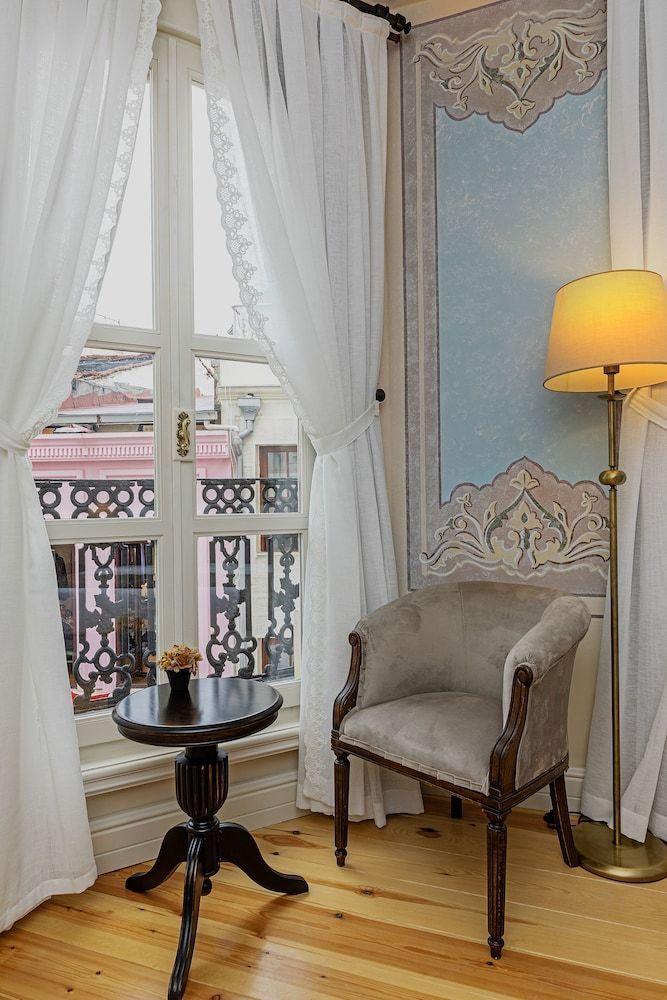 Meroddi Barnathan Hotel Junior Suite 9