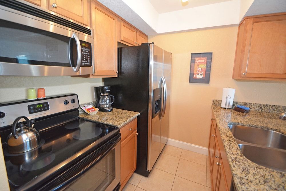 Westwinds Waterfront Resort Condo, 1 Bedroom, Kitchen, Bay View 3