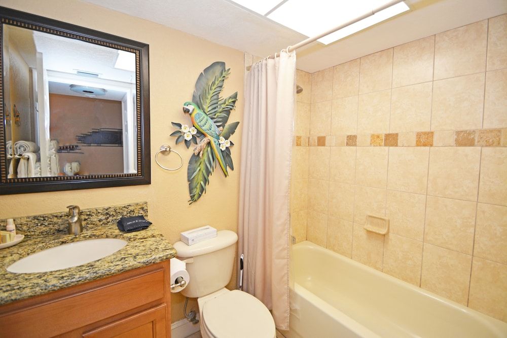 Westwinds Waterfront Resort Condo, 1 Bedroom, Kitchen, Bay View 6