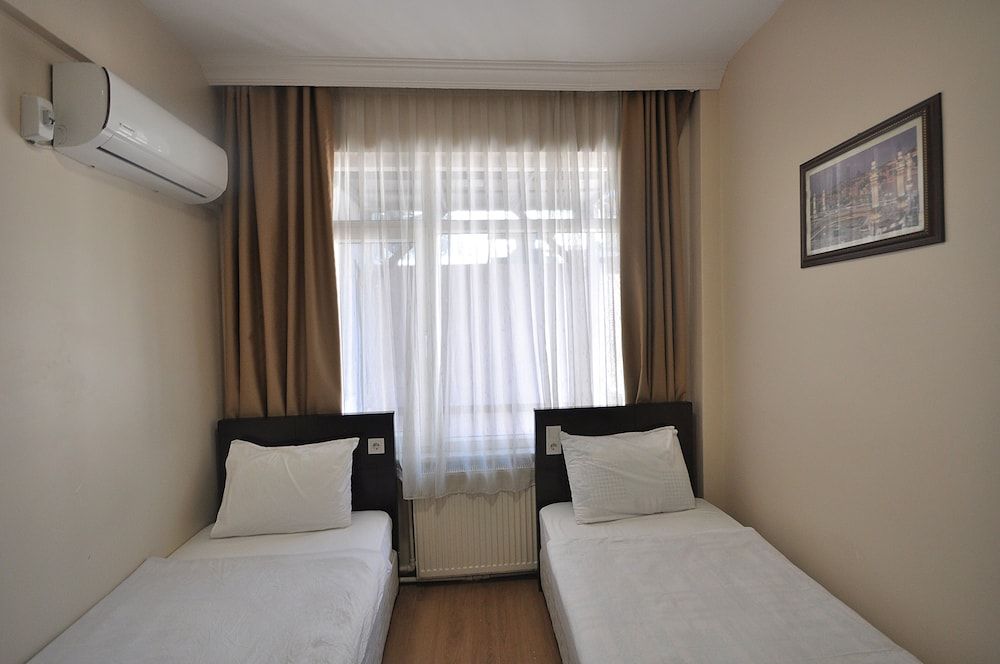 BAYKAL OTEL Classic Twin Room 3