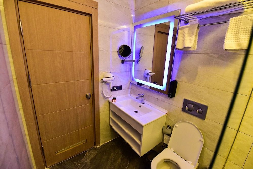 Restwon Suit Standard Double or Twin Room 12