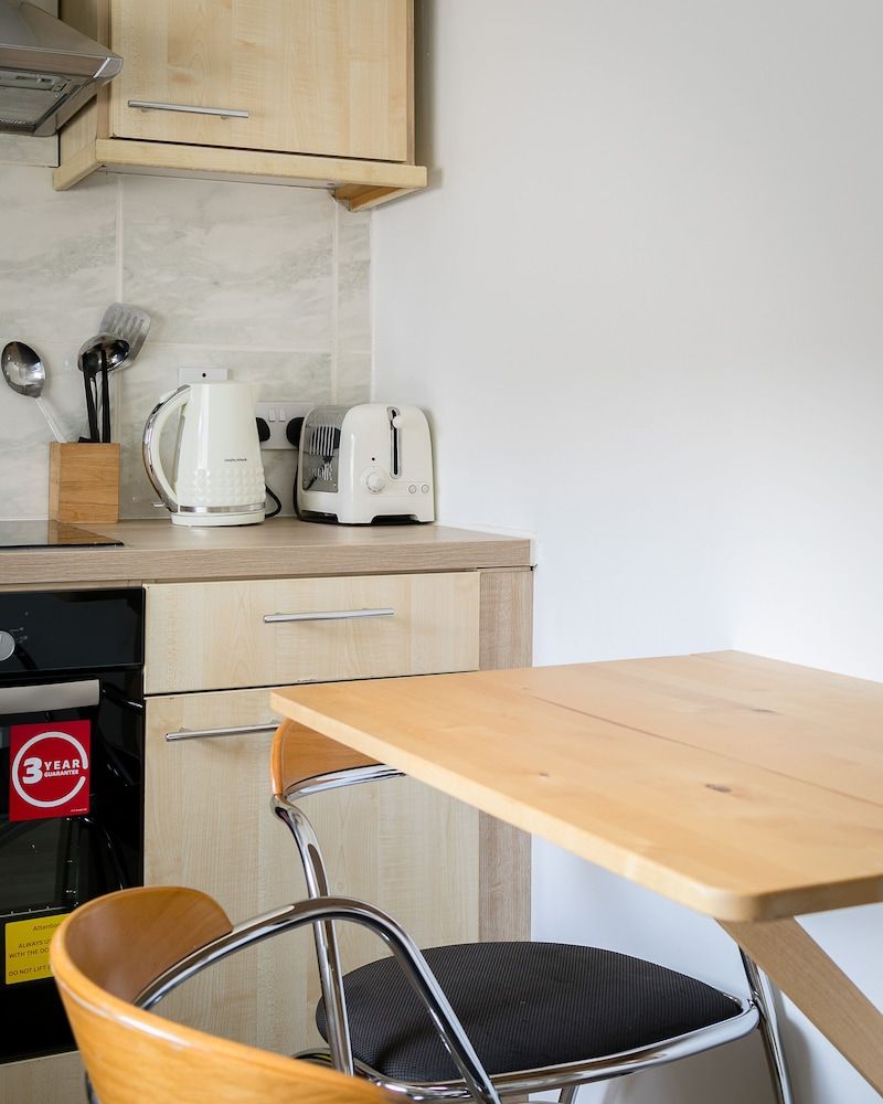 Picktheplace Crawford Place Suites Deluxe Studio (0 Bedroom) 5