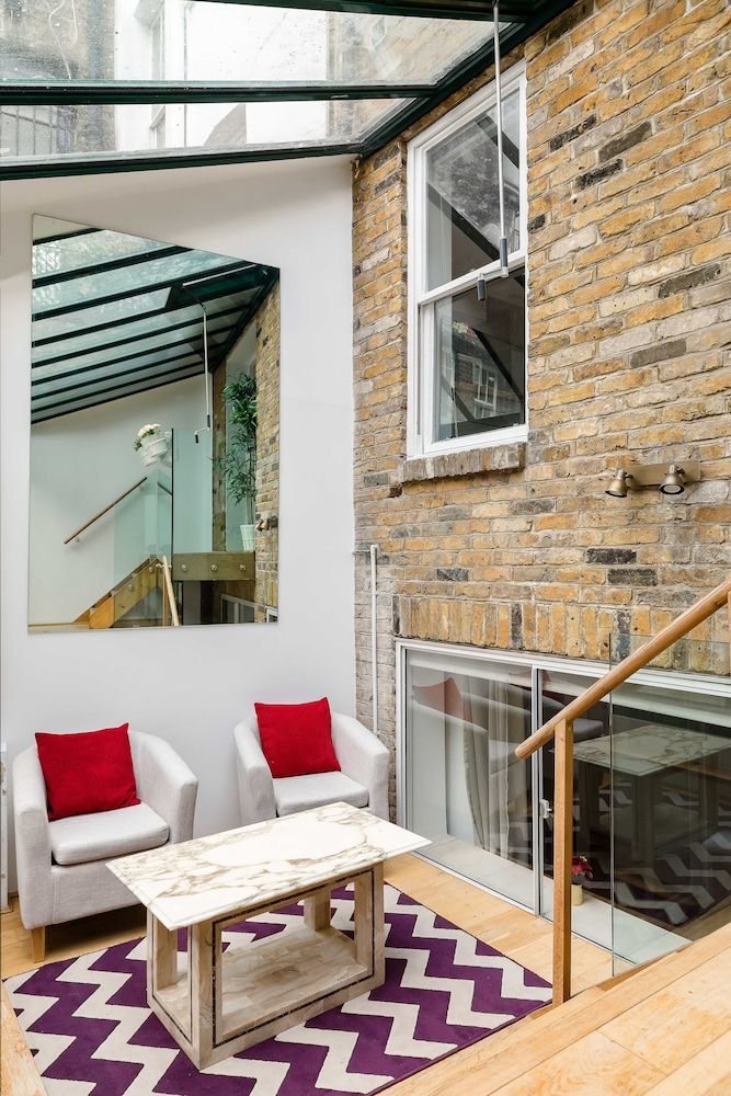 Picktheplace Crawford Place Suites Comfort Apartment 17