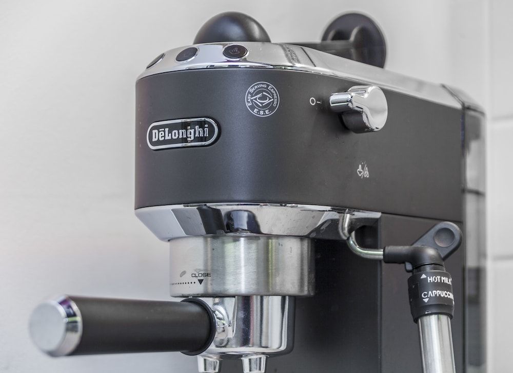 Point West Apartments Gloucester Road Apartment, 2 Bedrooms 13