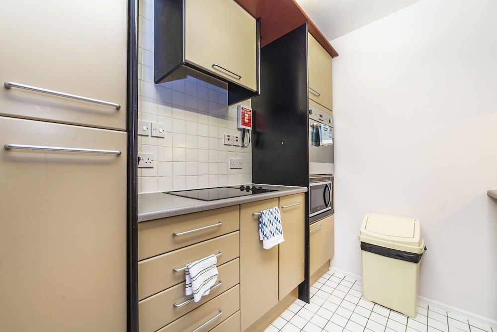 undefined Point West Apartments Gloucester Road 9