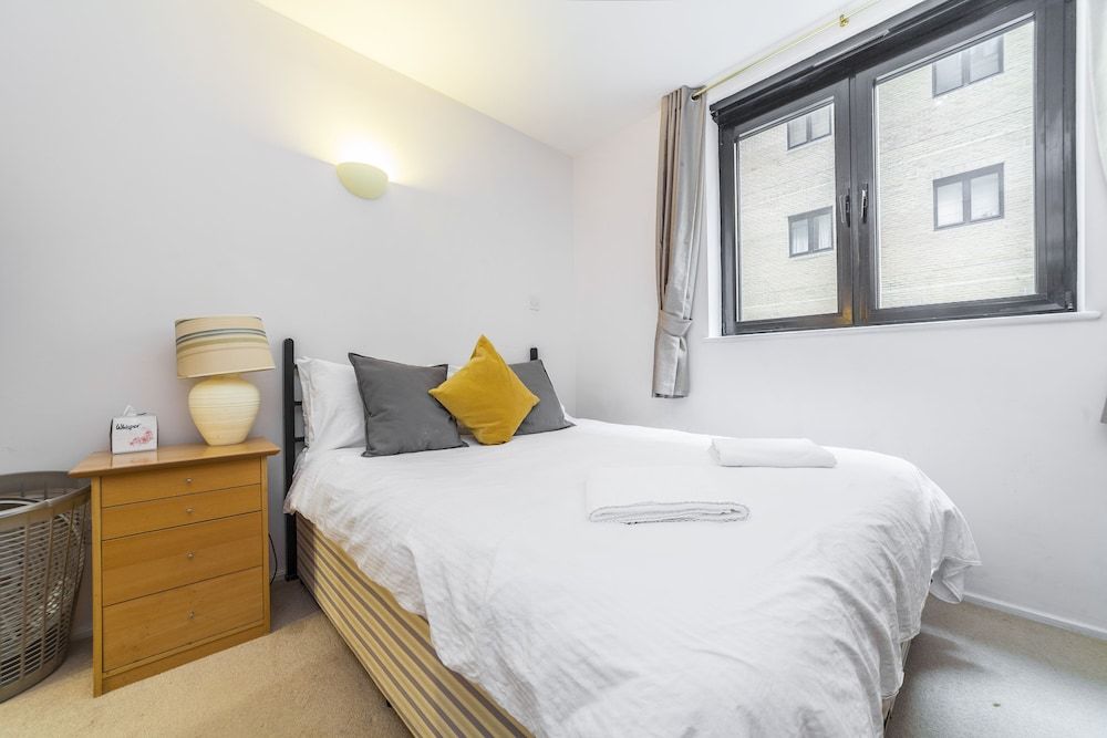 undefined Point West Apartments Gloucester Road 4