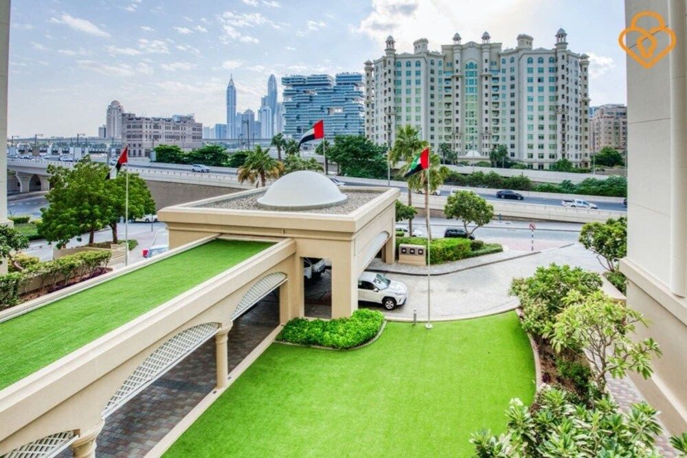 undefined Building No.1  Shoreline  Palm Jumeirah - Apartment 301