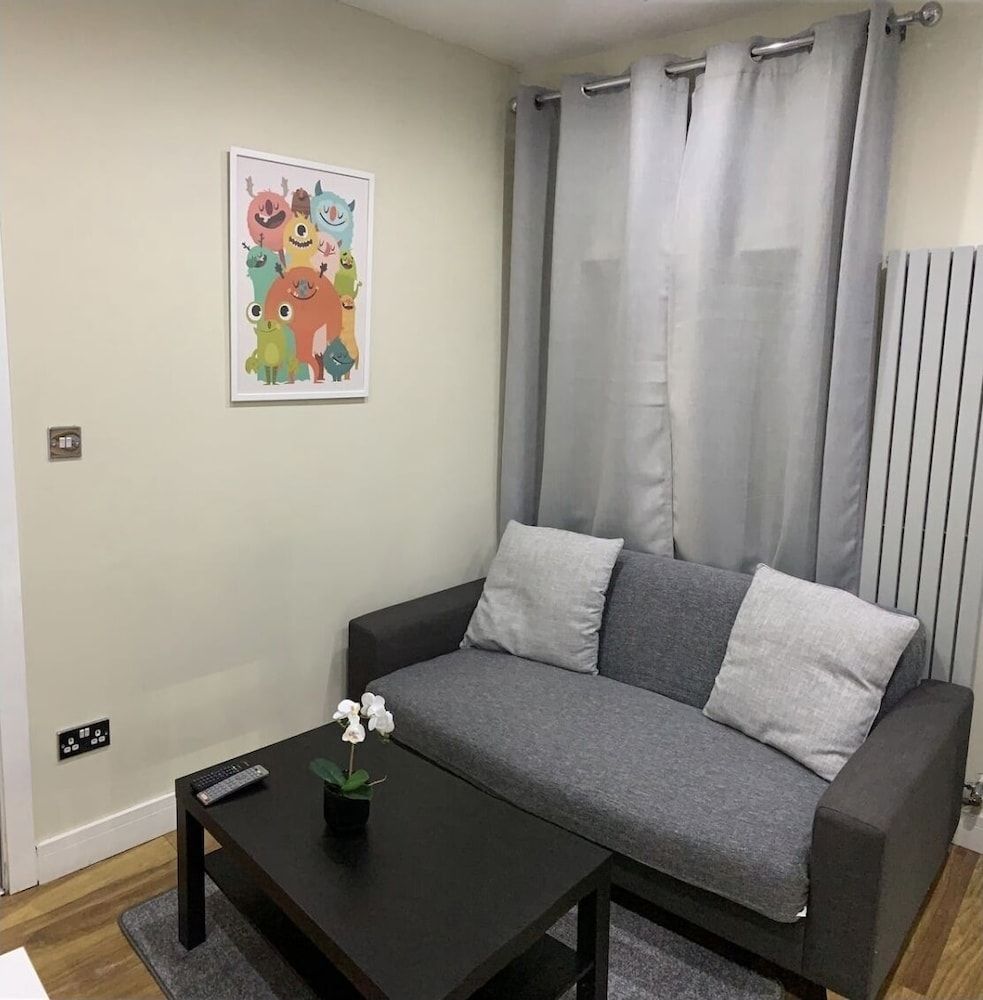 Charming 2-bed Apartment Apartment 11