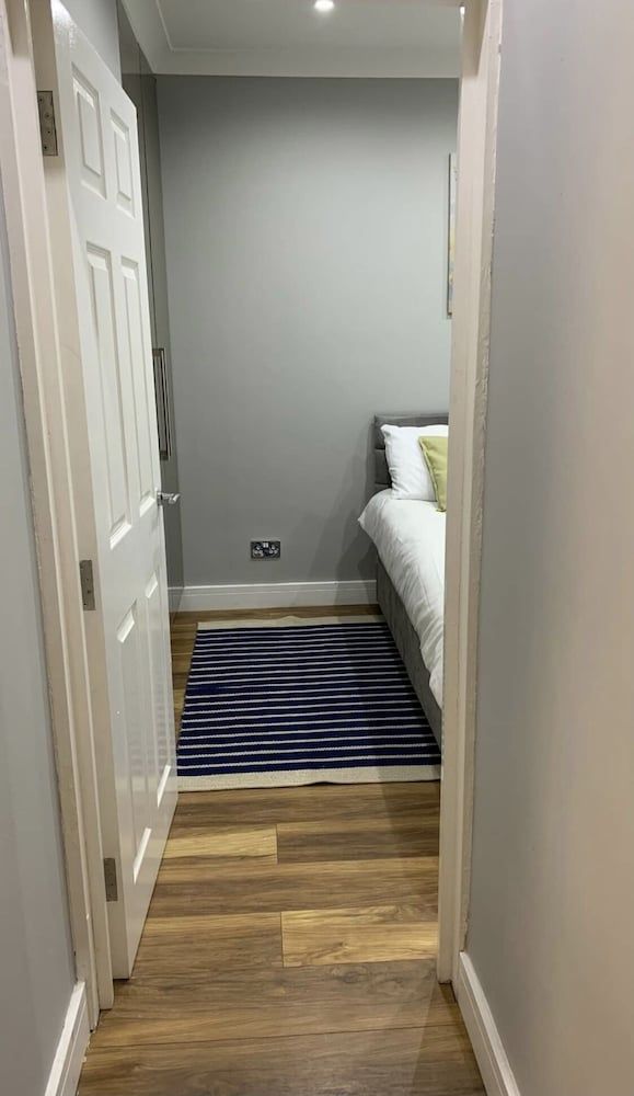 undefined Charming 2-bed Apartment 9