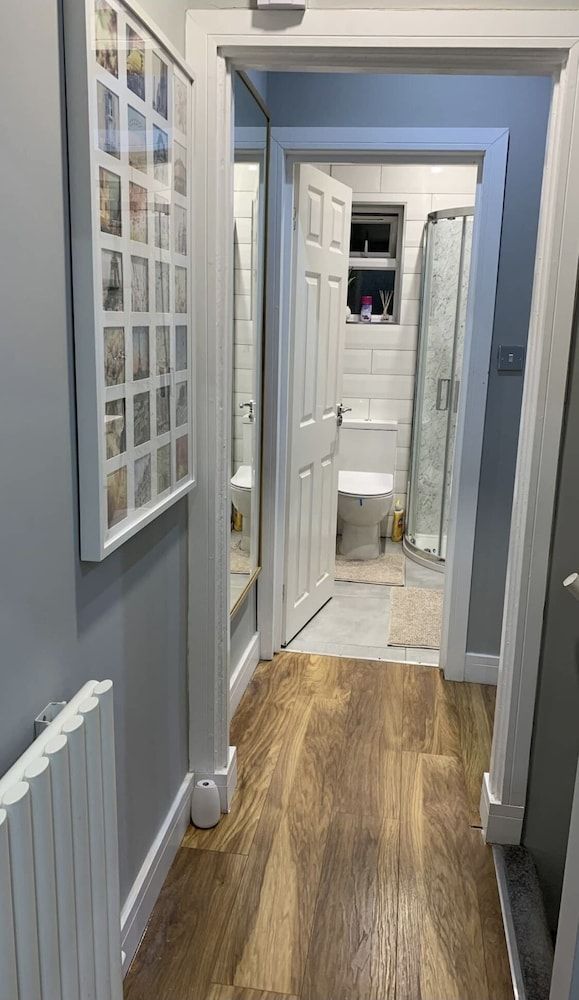 undefined Charming 2-bed Apartment 8