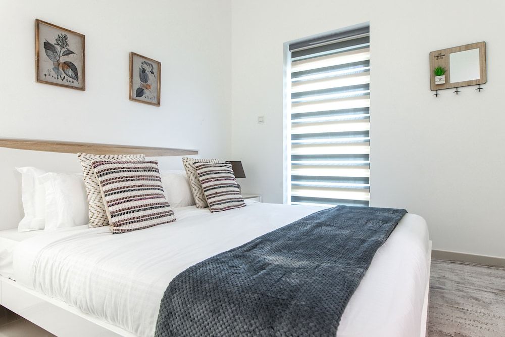 Luton Vacation Homes Continental Tower Apartment, 2 Bedrooms (2507) 3