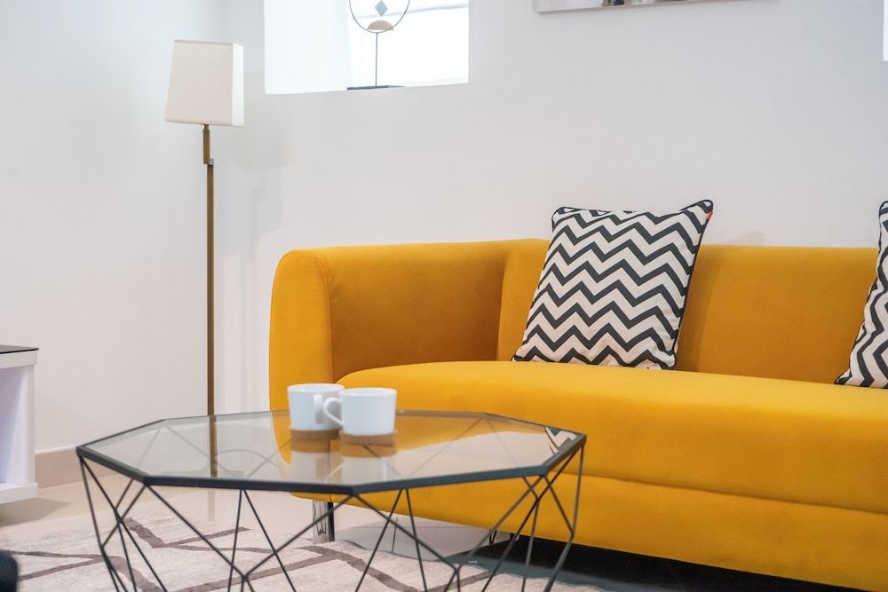 Luton Vacation Homes Continental Tower Apartment, 2 Bedrooms (1507) 16