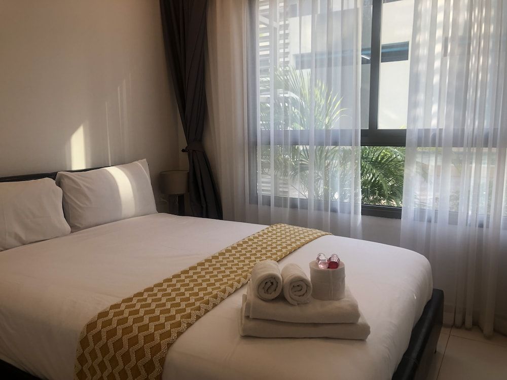 undefined Arcadia Family Suite