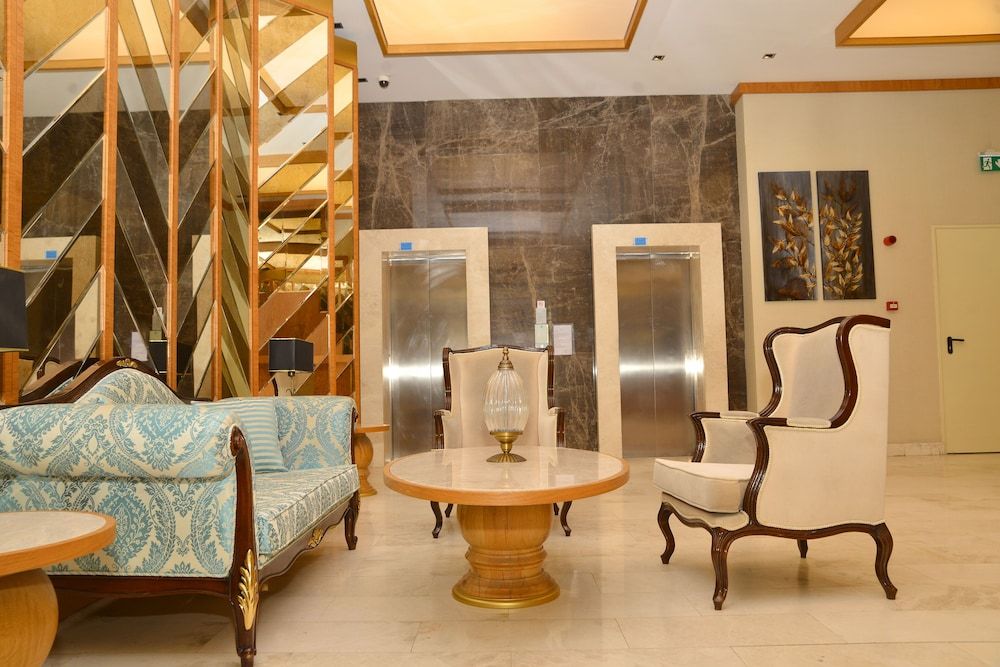 undefined Double Park Suites 3