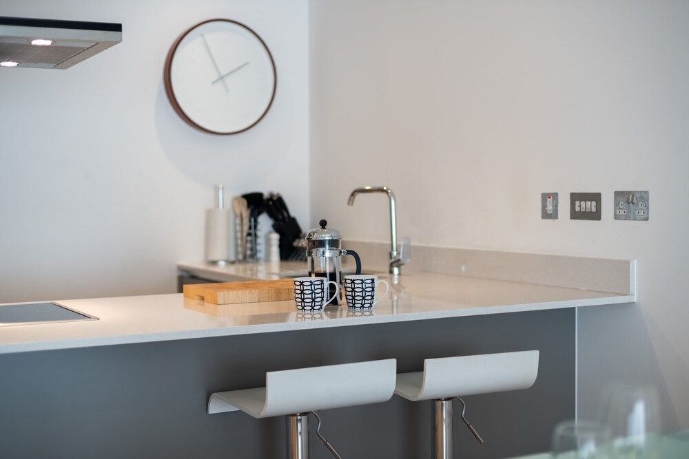 undefined Trendy Queens Park Home Close to Hampstead by Underthedoormat 5