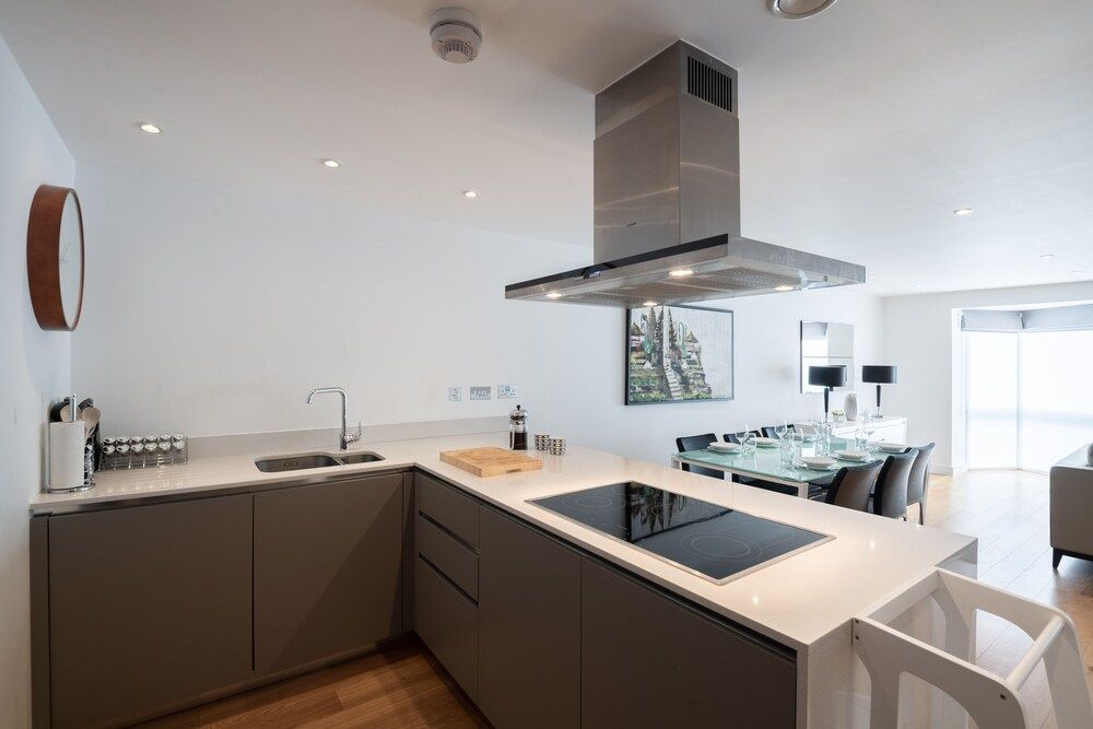 undefined Trendy Queens Park Home Close to Hampstead by Underthedoormat 7