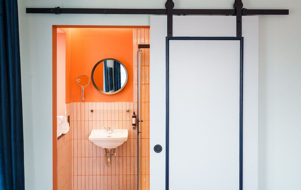 Selina Camden 1 Bed in 8 Bed Community Room 3