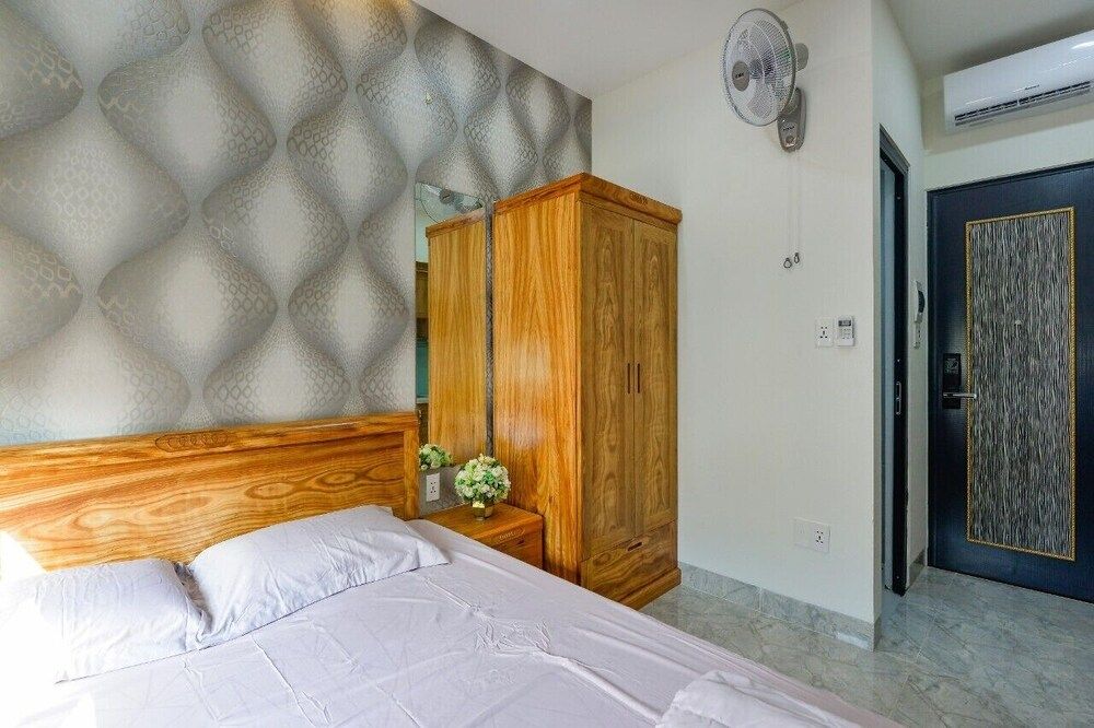 undefined Havilah House 5