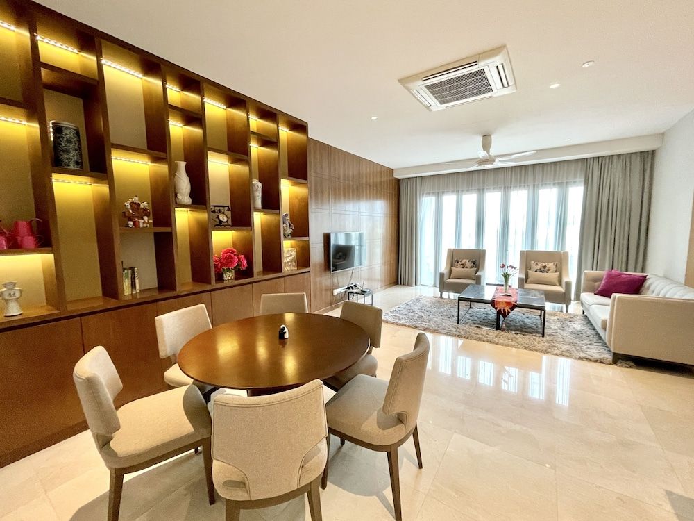 Damai 88 Condominium Superior Apartment, 3 Bedrooms, City View 7