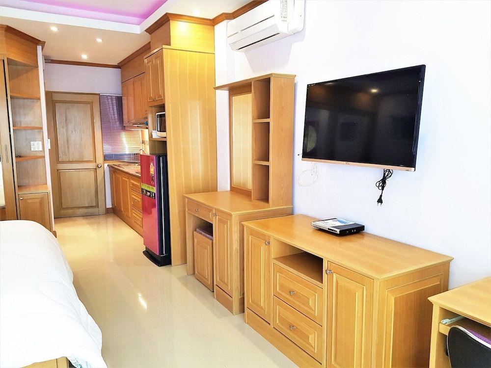 undefined Spacious 3rd Floor Studio at Baan Suan Lalana 8