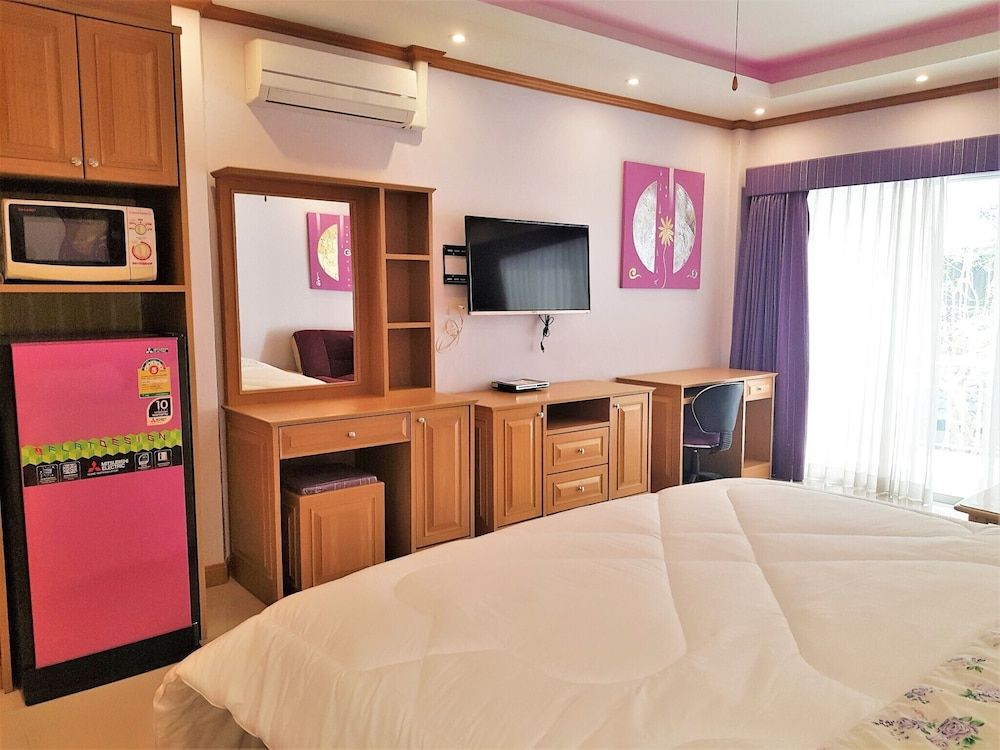 undefined Spacious 3rd Floor Studio at Baan Suan Lalana 9