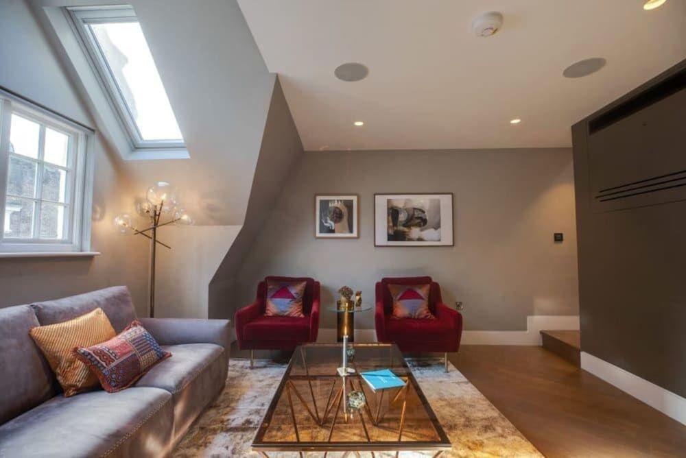 Amazing Roof Terrace Apartment 1-bedroom in London Apartment 17