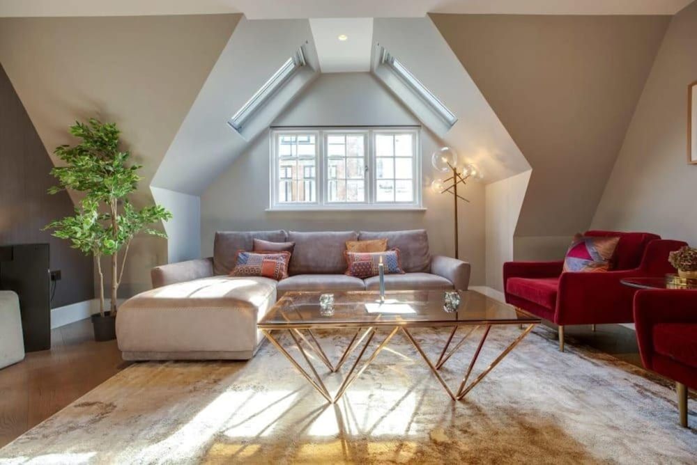 Amazing Roof Terrace Apartment 1-bedroom in London Apartment 11