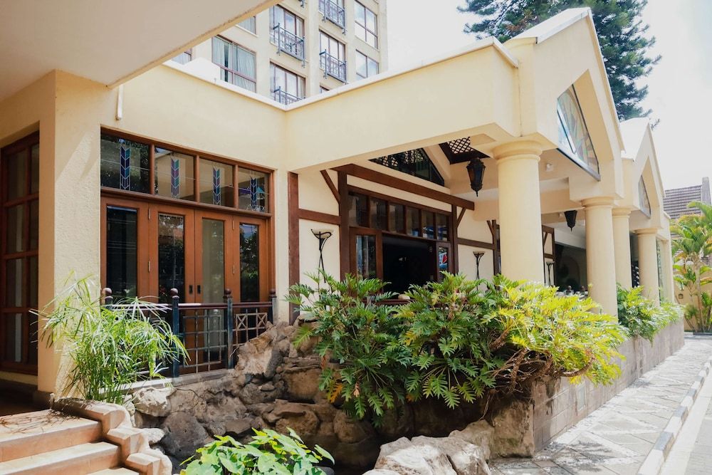 undefined The Heron By Sarovar Portico India 2