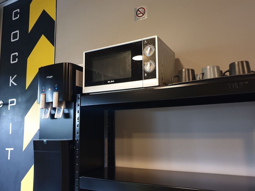 SkyCity Capsule Hostel City Penthouse 7