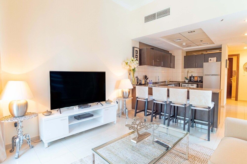 undefined 1 Bed Apartment in Dubai Marina - MRN 6