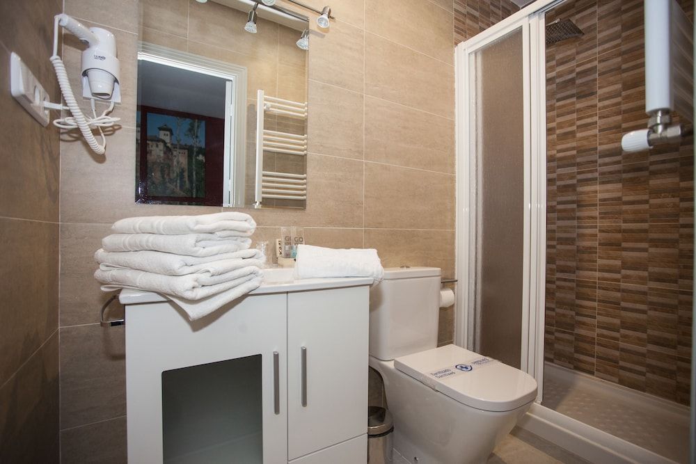 undefined Hostal Aresol 9