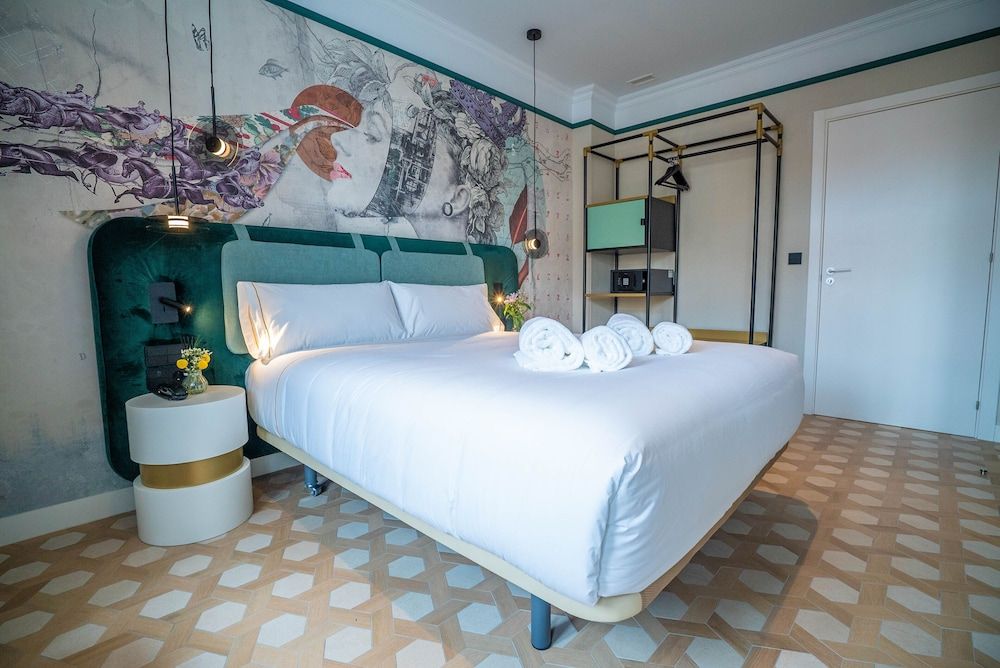 undefined SmartRental Collection Gran Vía Capital 4