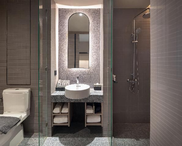 Cross Pattaya Pratamnak Urban Room King or Twin 3