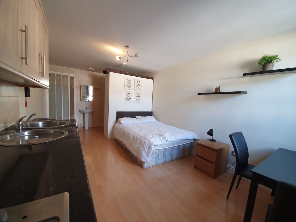 Studio Apartment in South Kensington 6 Studio 27