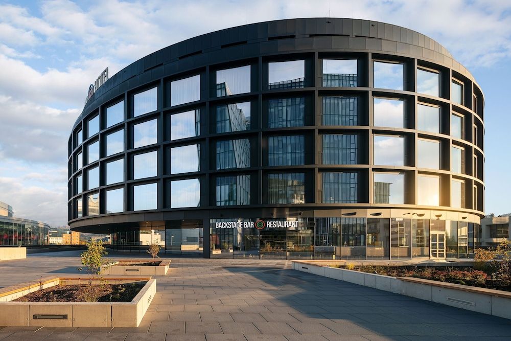 undefined STAGES HOTEL Prague, a Tribute Portfolio Hotel 8