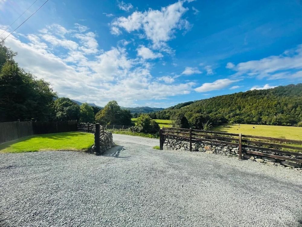 Dolgun Uchaf Guesthouse Cottage, Ensuite, Mountain View (Two Bedroom) 7