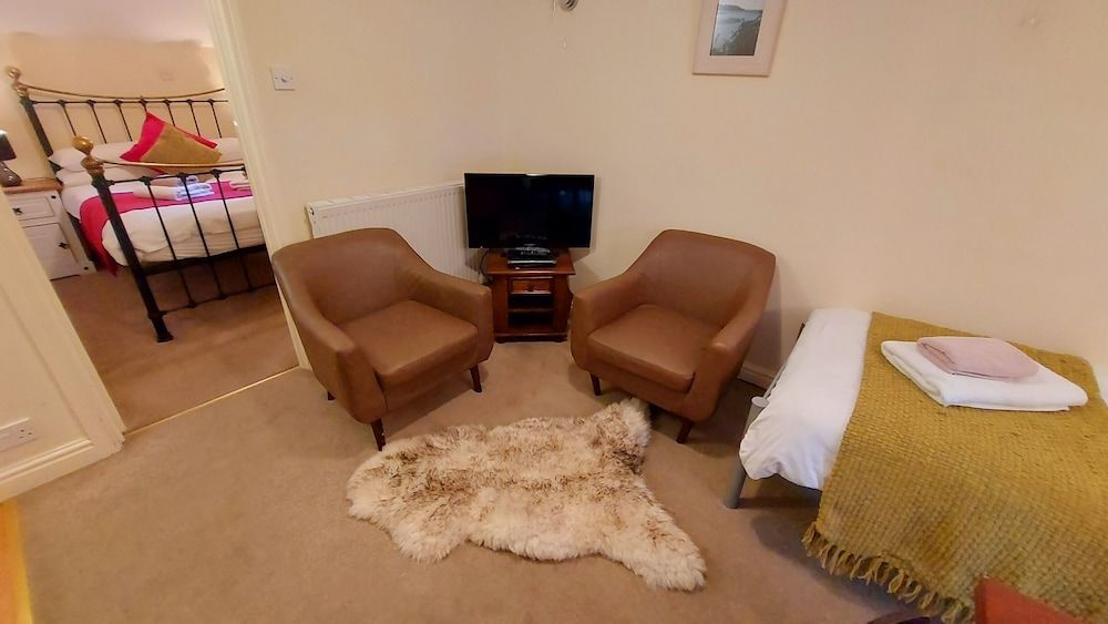 Dolgun Uchaf Guesthouse Suite, Ensuite 12