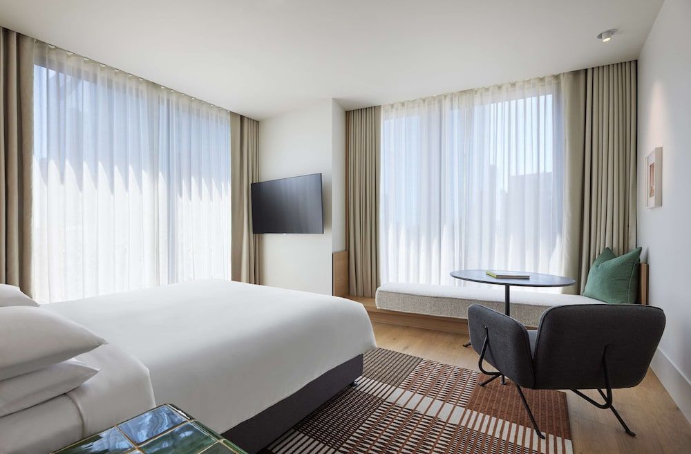 undefined Hyatt Centric Melbourne 9