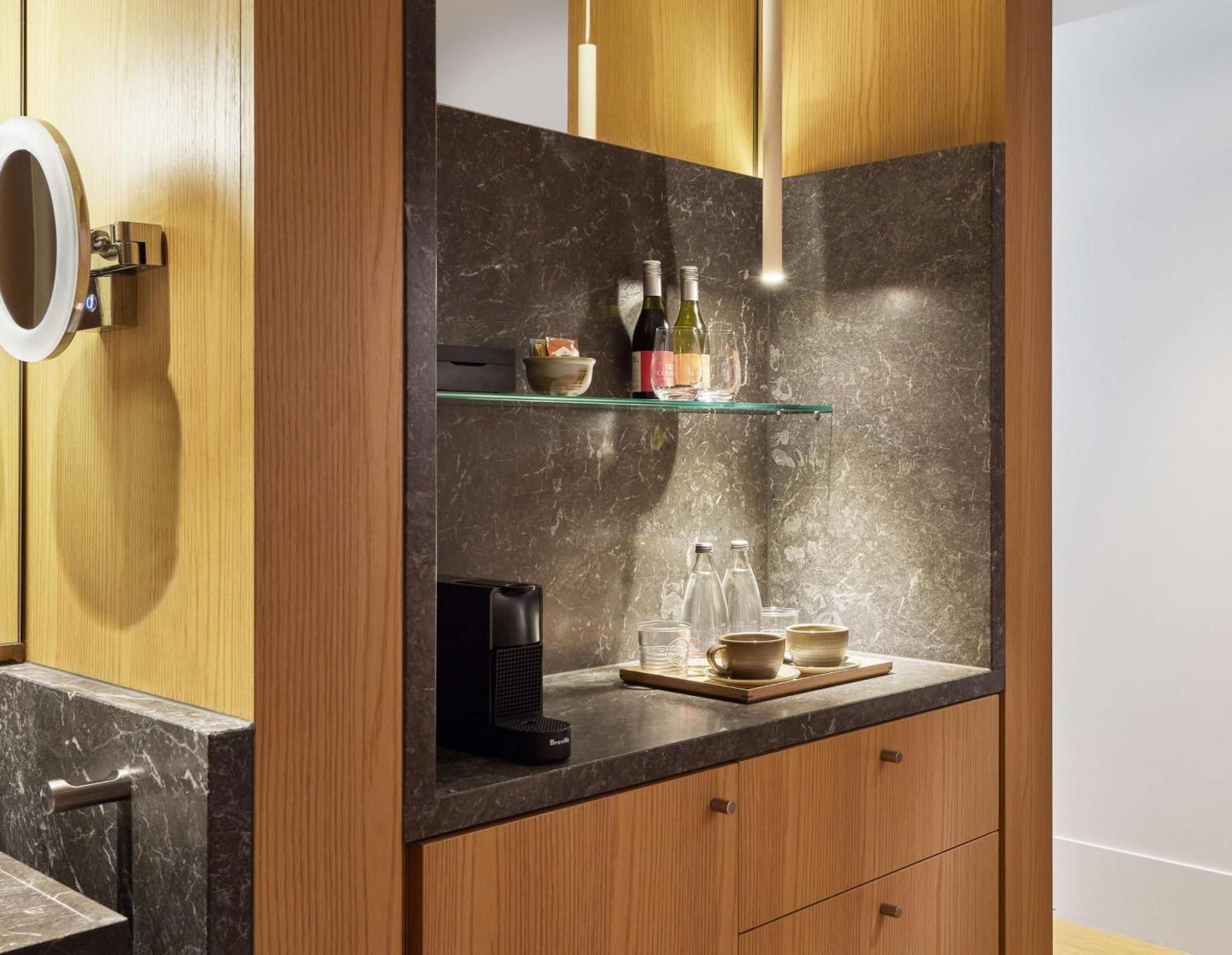 undefined Hyatt Centric Melbourne 6