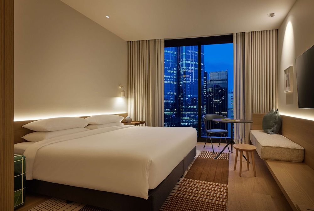 undefined Hyatt Centric Melbourne 7