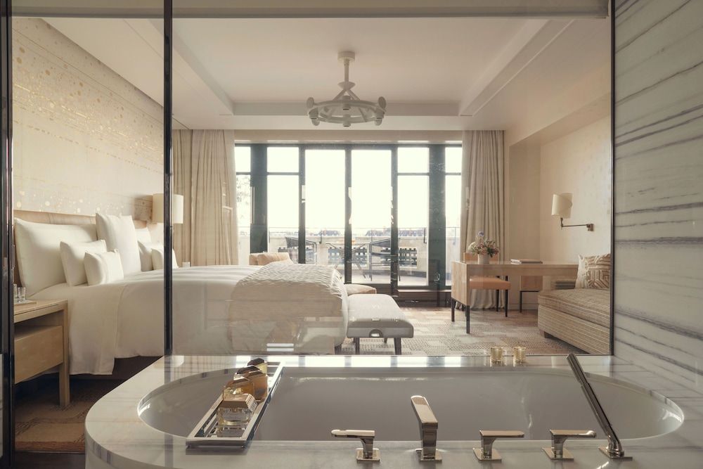 undefined Cheval Blanc Paris 9