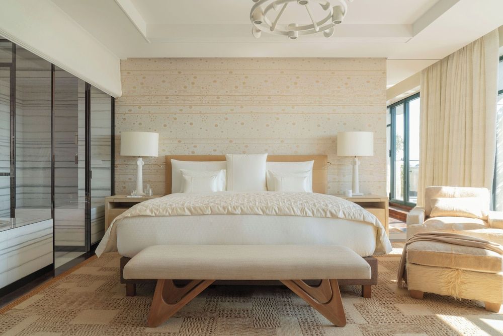 undefined Cheval Blanc Paris 6