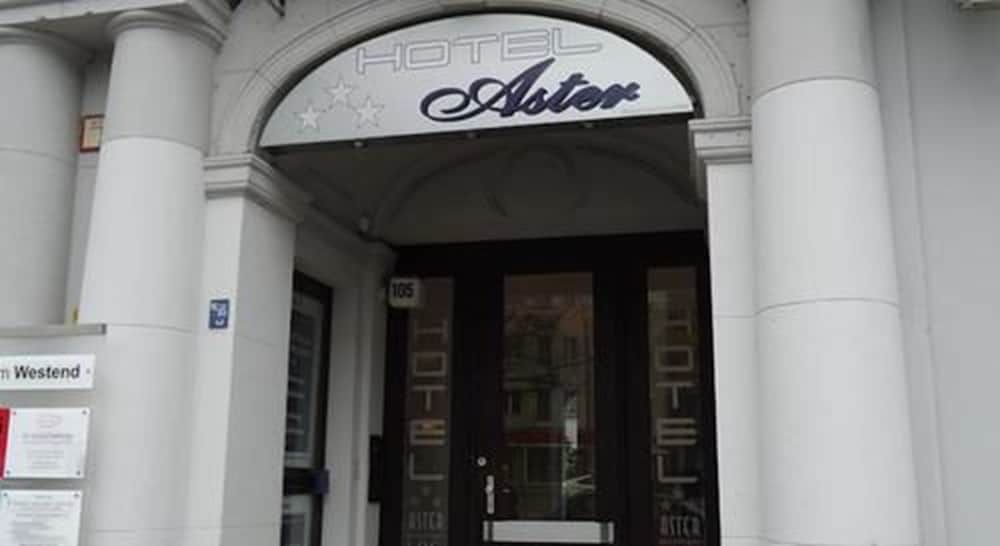 undefined Hotel Aster 7