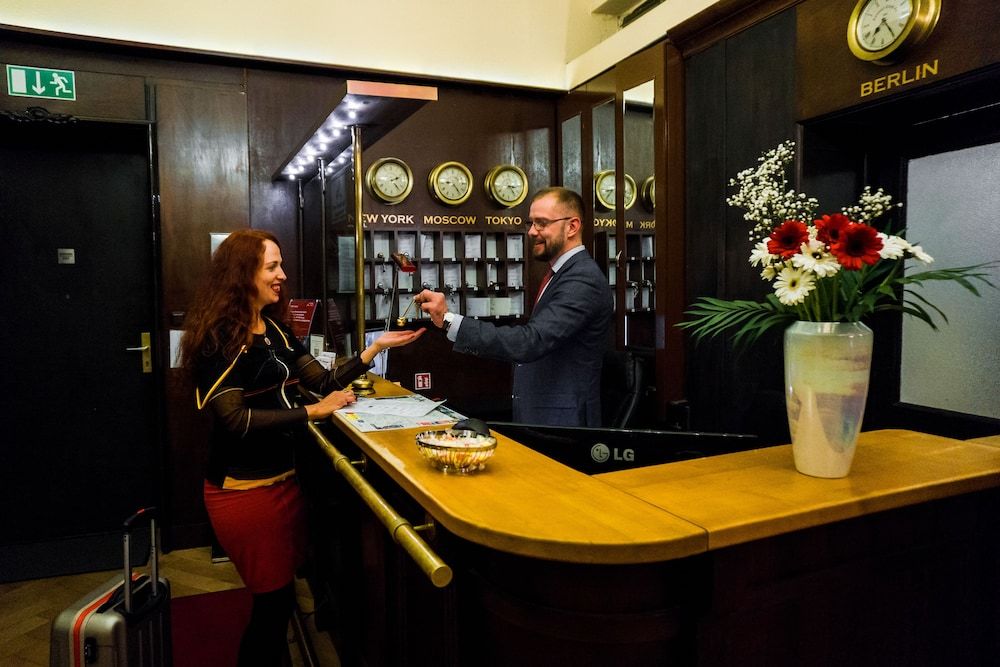 undefined Hotel Aster 8