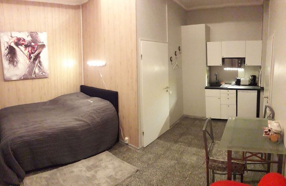 undefined K&S Apartments 7