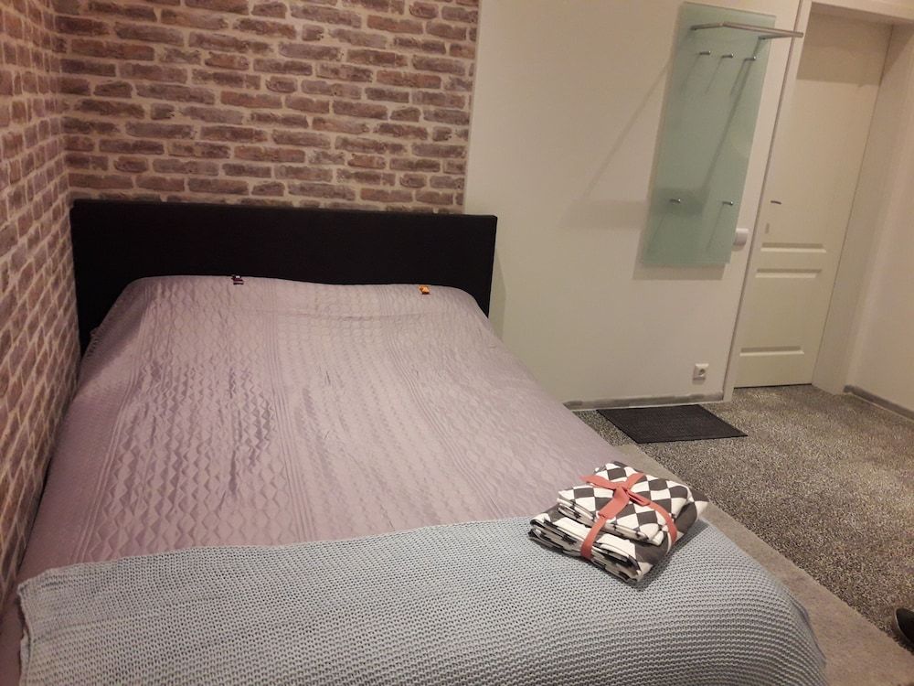 undefined K&S Apartments 5